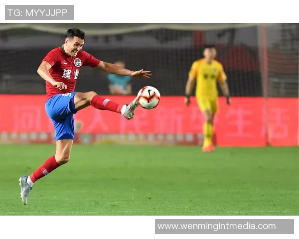 鲁能与建业精彩对决进球集锦回顾尽享足球盛宴的激情与魅力